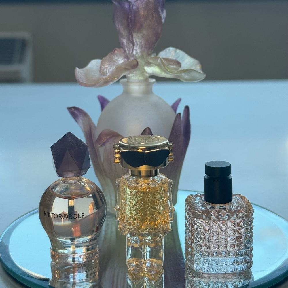 Mini Perfume Trio: Rabanne, Valentino, and Viktor & Rolf - Picture 7 of 7